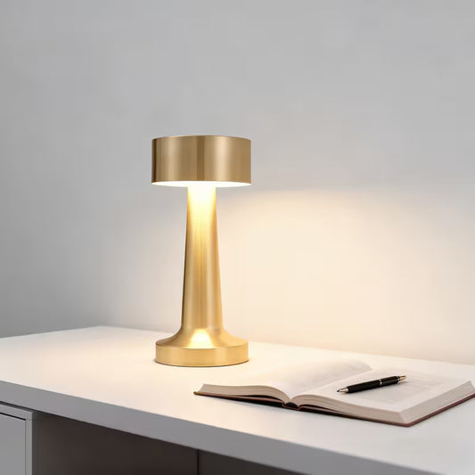 Luxe Gold Cordless Table Lamp – Rechargeable Accent Lighting