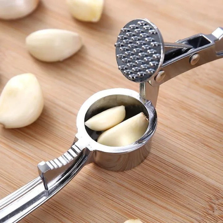 stainless steel garlic press kitchen garlic mincer for easy crushing stainless steel garlic press kitchen garlic mincer for easy crushing