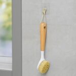 dish scrubbing brush, wooden handle siga dish brush