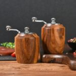 1 piece set solid wood salt and pepper
