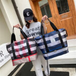 waterproof high capacity fashion plaid travel hand bag