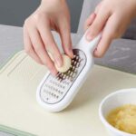 3 in 1 vegetable cutter mandoline slicer potato peeler carrot grater