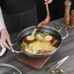 304 stainless steel honeycomb laser coated non stick wok with lid