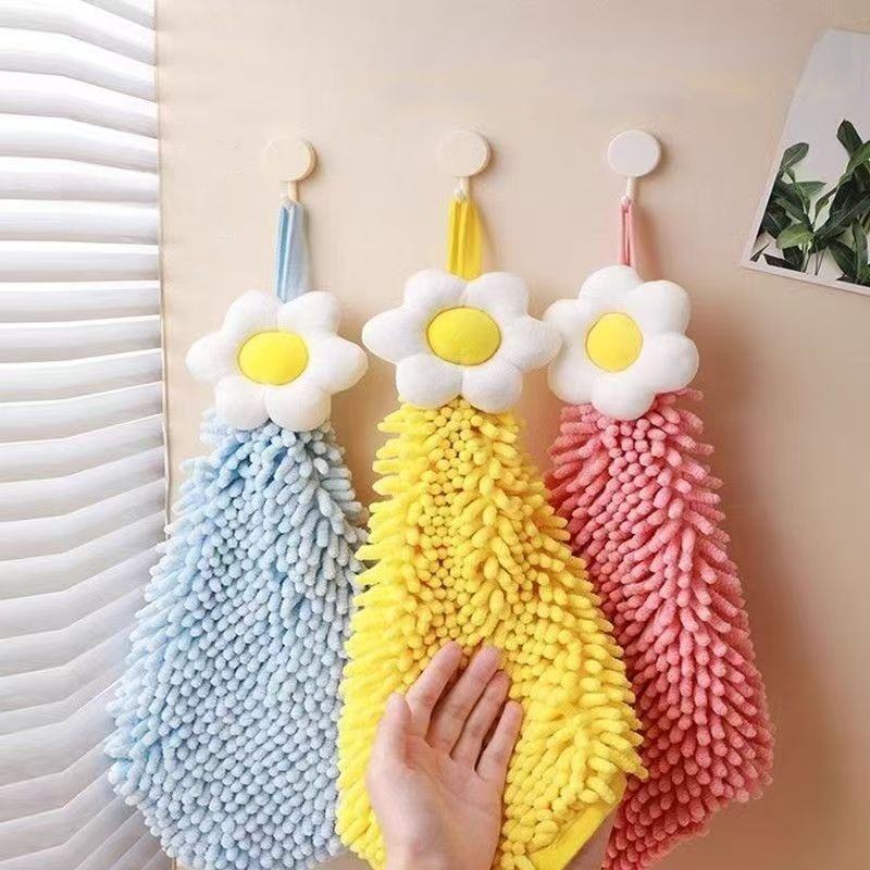 floral daisy hanging microfiber hand towel floral daisy hanging microfiber hand towel
