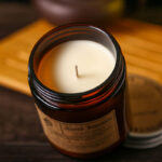 luxury scented jar candle with lid