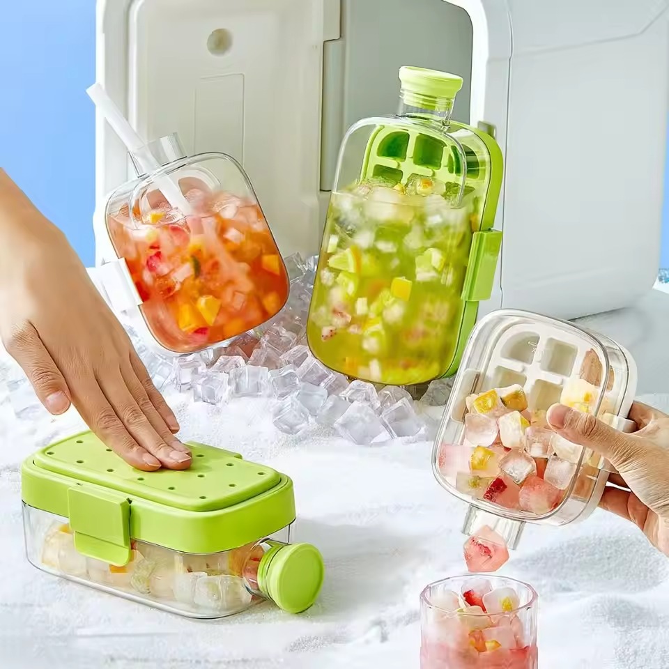 2 In 1 Ice Maker Ice Cube Bottle