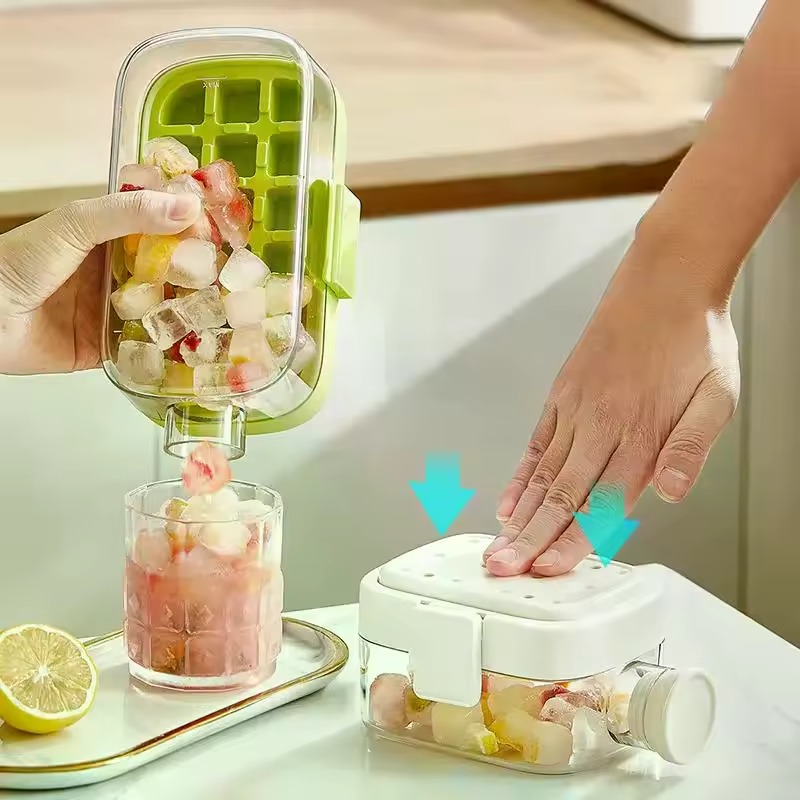2 In 1 Ice Maker Ice Cube Bottle