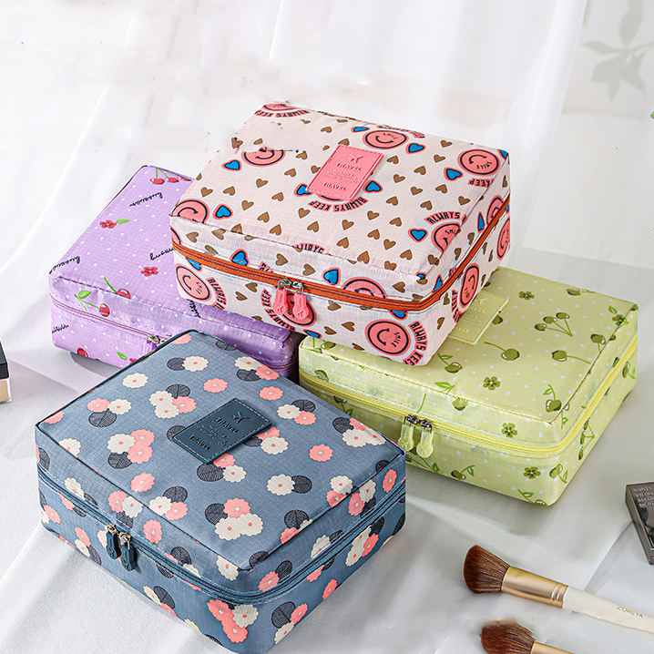 Large Capacity Floral Travel Makeup Organizer Bag