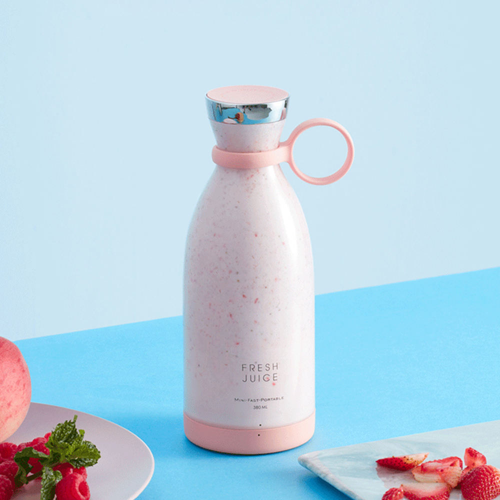 Electric Mini Portable Juicer Blender USB Recahrgeable