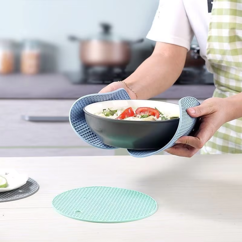 Round Honey Comb Silicon Placement Anti Scalding Non-Slip Pad