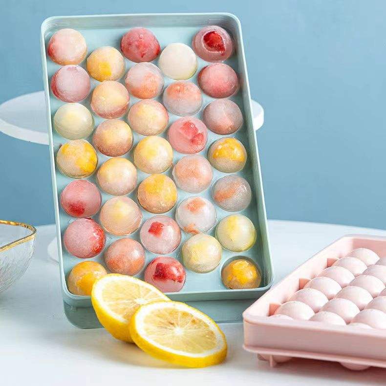 Plastic Mini Ice Ball Round Ice Cube Tray with Lid (LARGE)