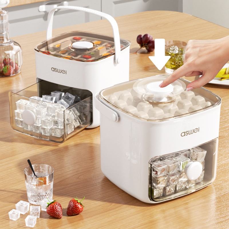 Easy Press Type Ice Cube Bucket
