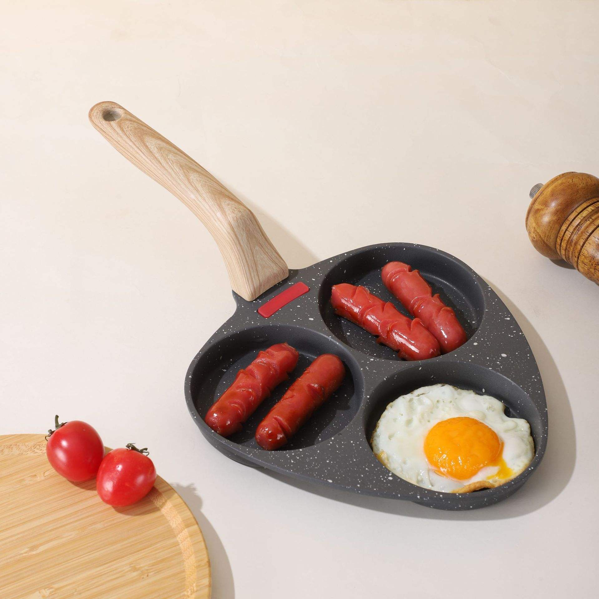 3 Holes Egg Frying Pan Non-Stick Pan