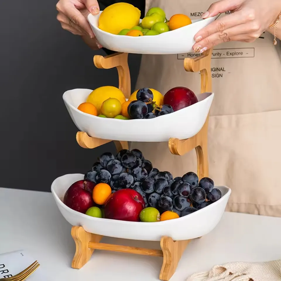 3 LAYERS  PLASTIC  SERVING  DISH